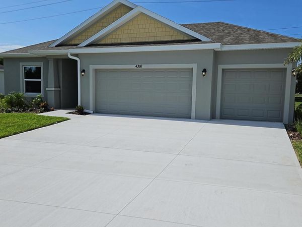 4316 Kelsey Lane, Micco, FL 32976