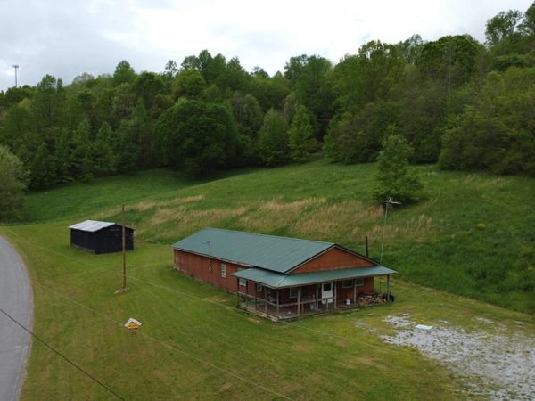 1450 Highway 64, Pulaski, TN 38478