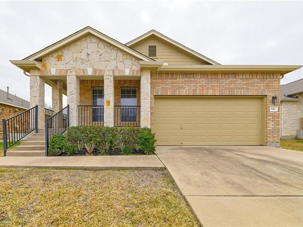 506 W South ST, Leander, TX 78641