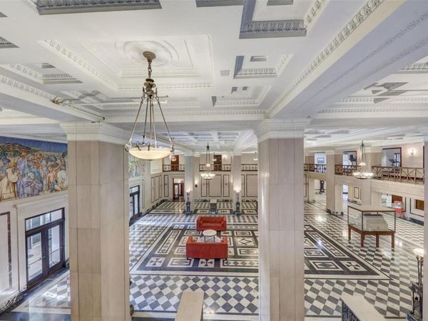 3681 Lindell Boulevard, St Louis, MO 63108