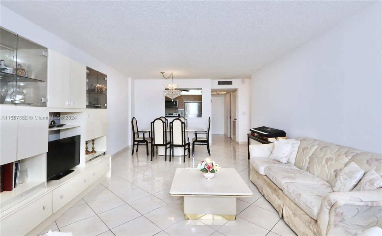 2401 S Ocean Dr, Unit 806, Hollywood, FL 33019 Photo