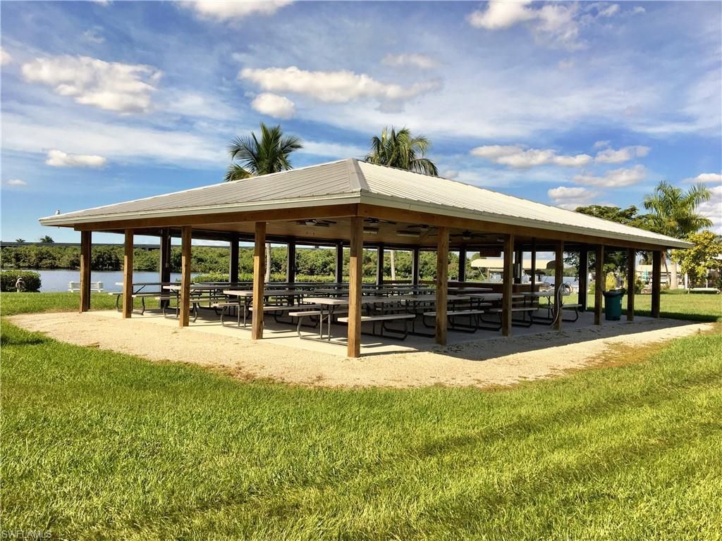 241 Tangerine Dr, Fort Myers, FL 33905 Photo