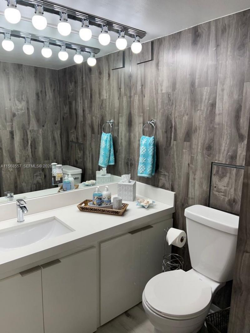 6770 Indian Creek Dr, Unit 5C, Miami Beach, FL 33141 Photo