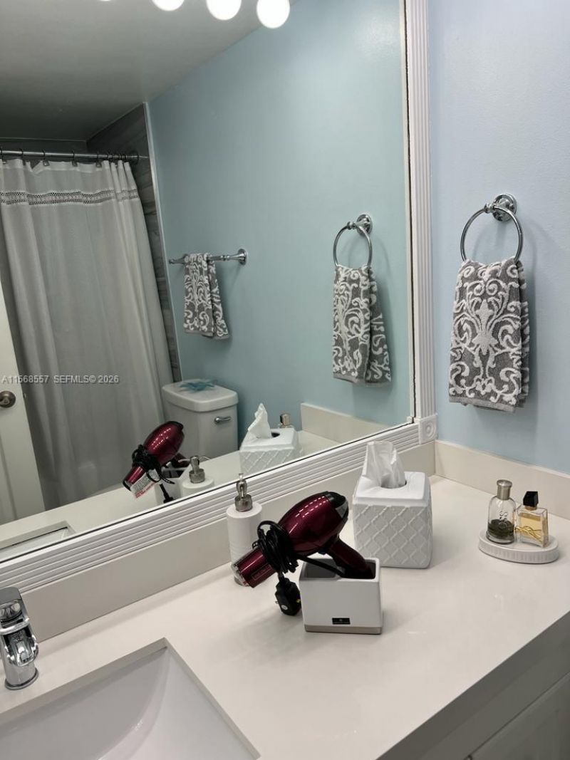 6770 Indian Creek Dr, Unit 5C, Miami Beach, FL 33141 Photo