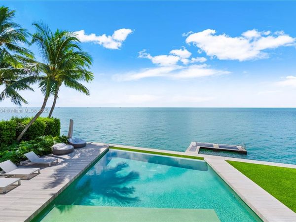 440 S Mashta Dr, Key Biscayne, FL 33149