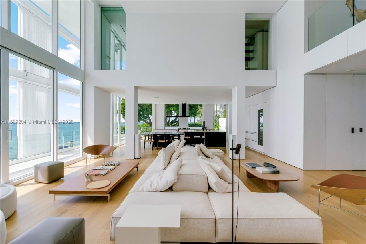 440 S Mashta Dr, Key Biscayne, FL 33149 Photo