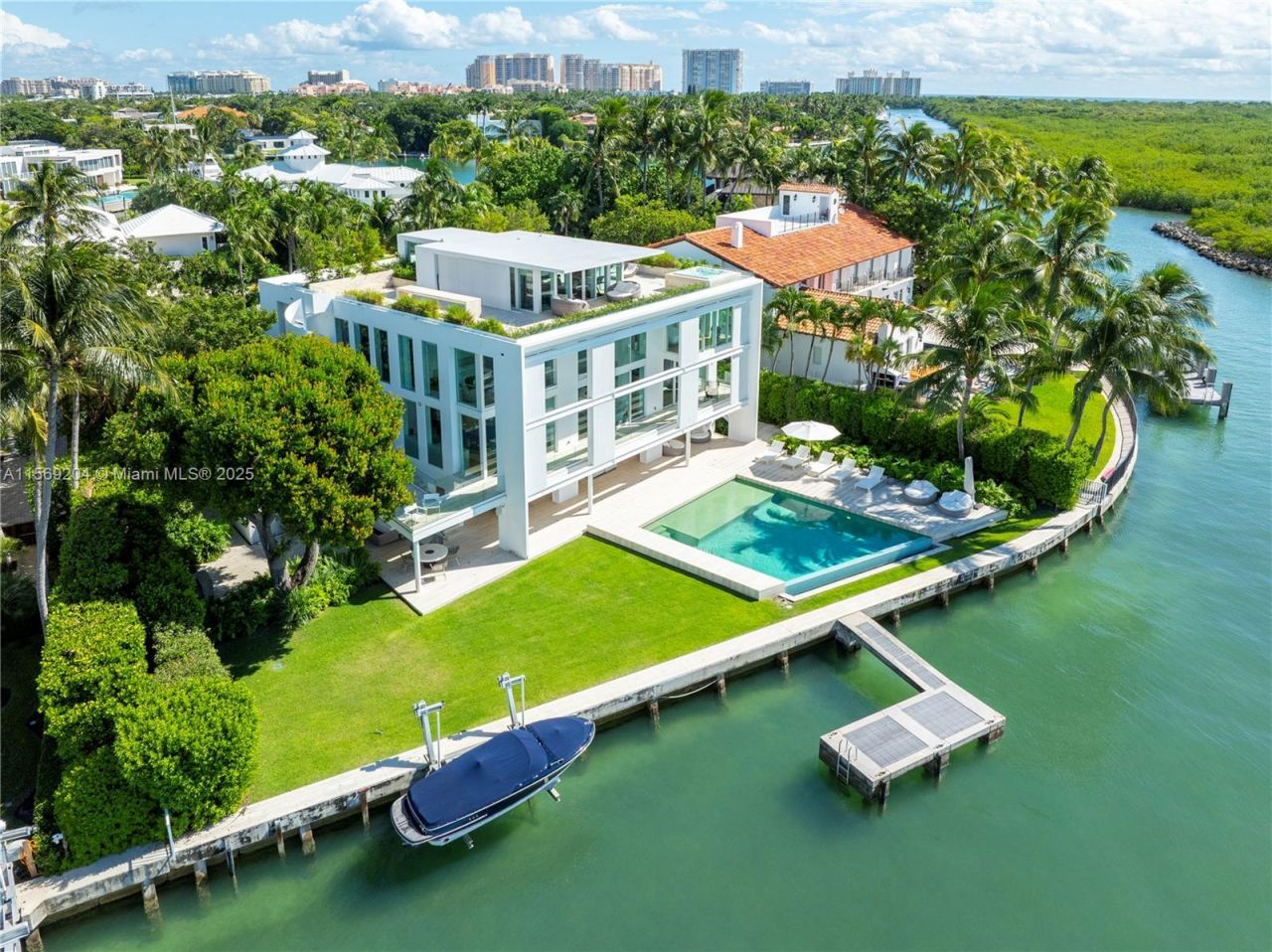 440 S Mashta Dr, Key Biscayne, FL 33149 Photo