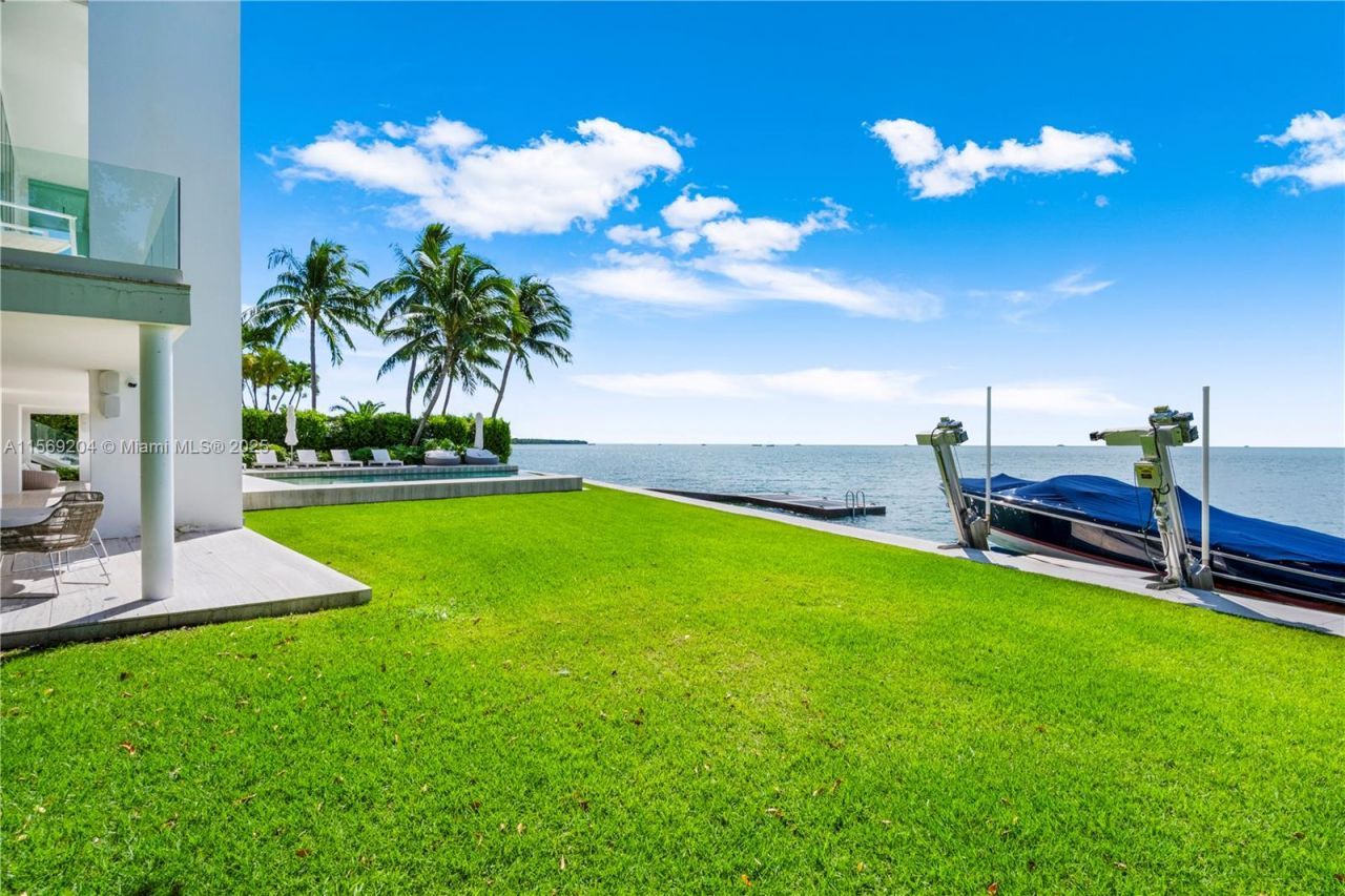 440 S Mashta Dr, Key Biscayne, FL 33149 Photo