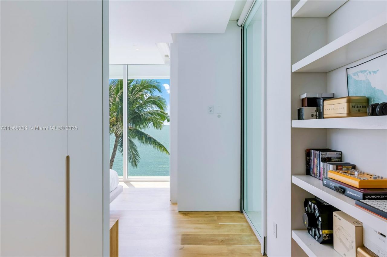 440 S Mashta Dr, Key Biscayne, FL 33149 Photo