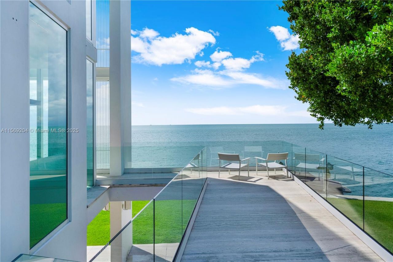 440 S Mashta Dr, Key Biscayne, FL 33149 Photo