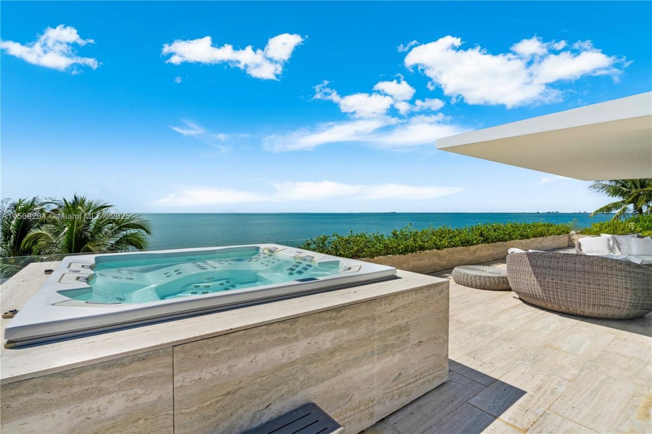 440 S Mashta Dr, Key Biscayne, FL 33149 Photo