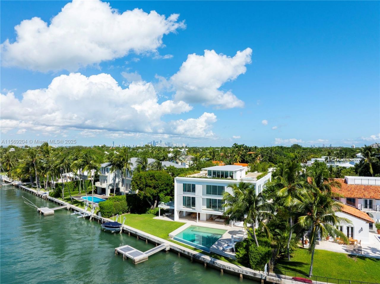 440 S Mashta Dr, Key Biscayne, FL 33149 Photo