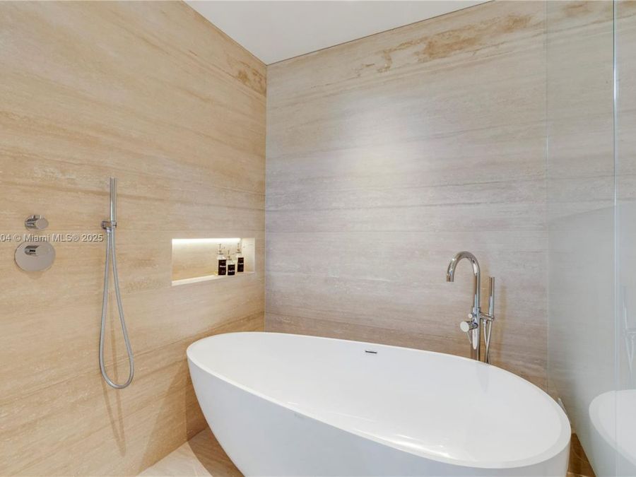 Property Image 90