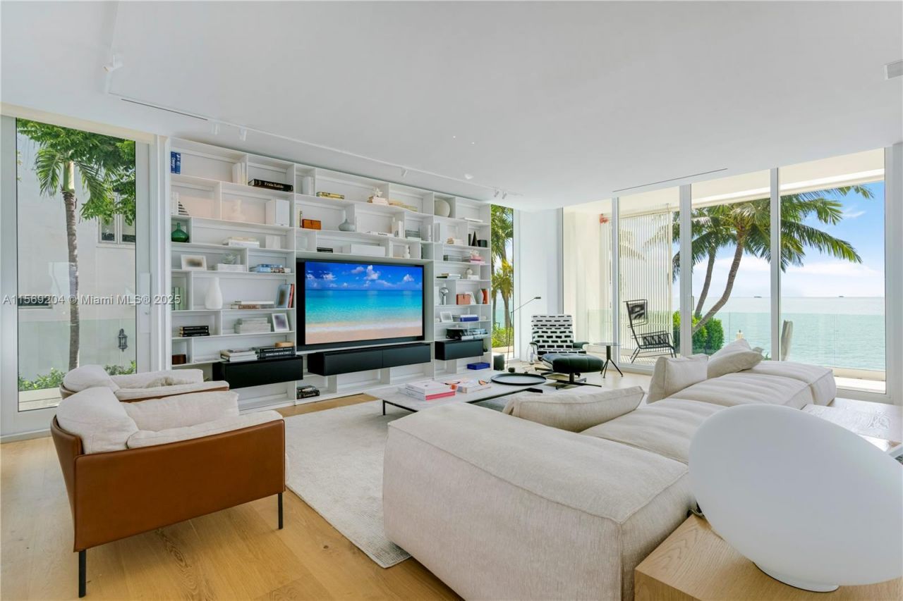 440 S Mashta Dr, Key Biscayne, FL 33149 Photo