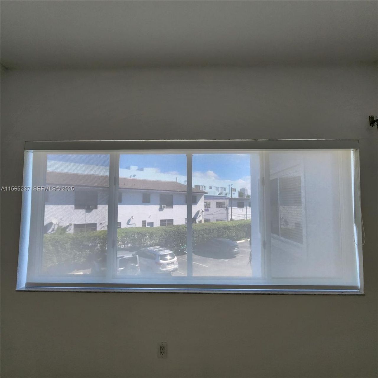 1185 Marseille Dr, Unit 209, Miami Beach, FL 33141 Photo