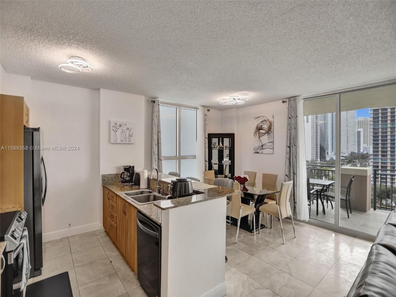 17555 Atlantic Blvd, Unit 1101, Sunny Isles Beach, FL 33160 Photo