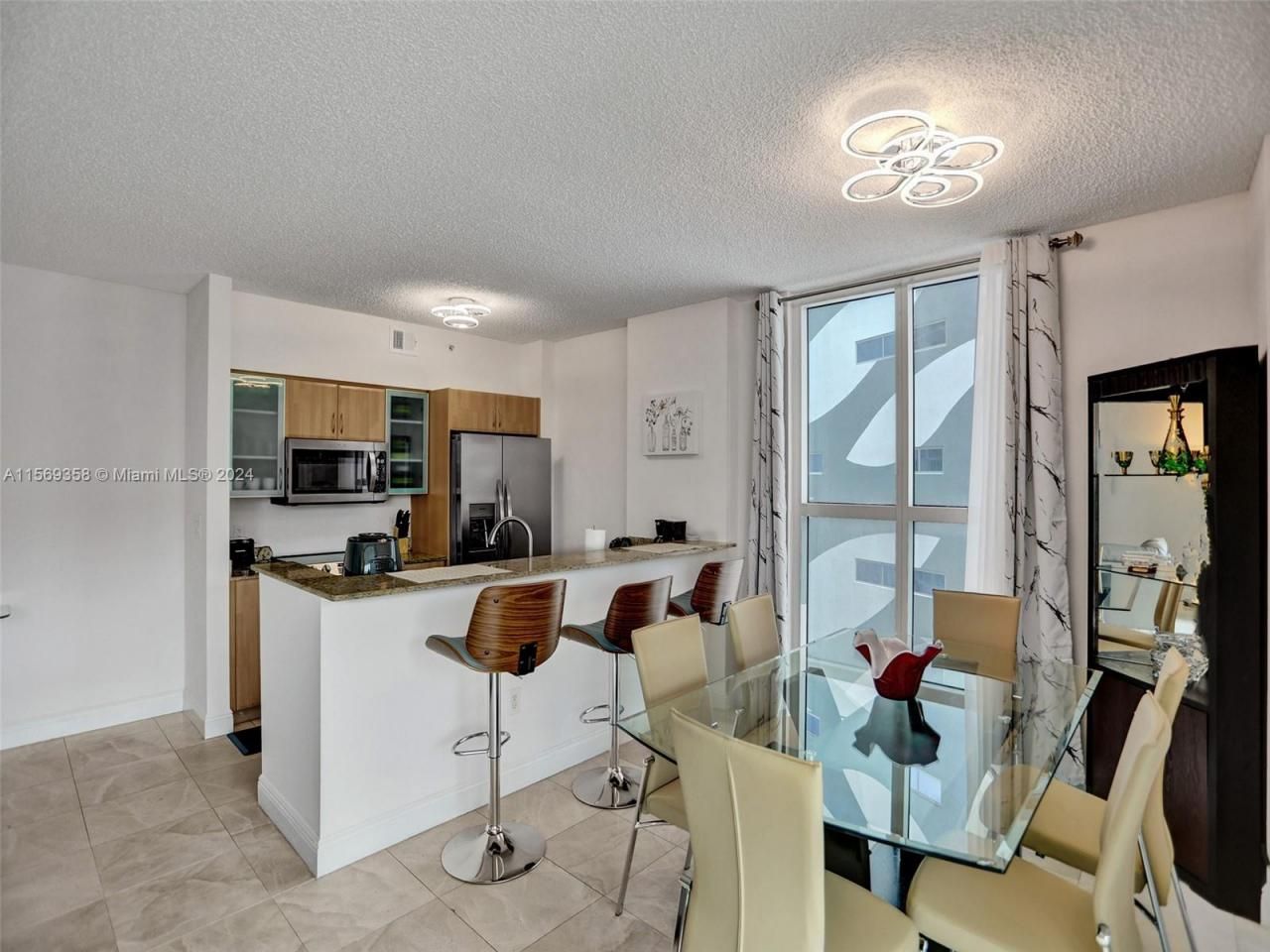 17555 Atlantic Blvd, Unit 1101, Sunny Isles Beach, FL 33160 Photo