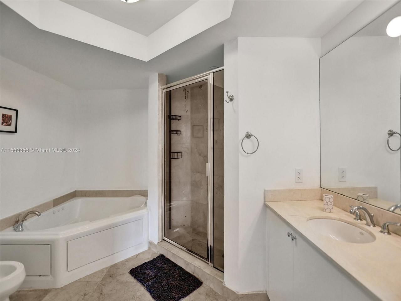 17555 Atlantic Blvd, Unit 1101, Sunny Isles Beach, FL 33160 Photo