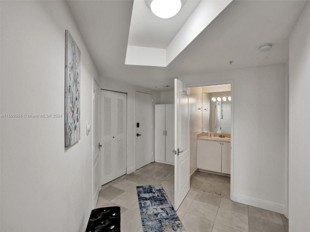 17555 Atlantic Blvd, Unit 1101, Sunny Isles Beach, FL 33160 Photo