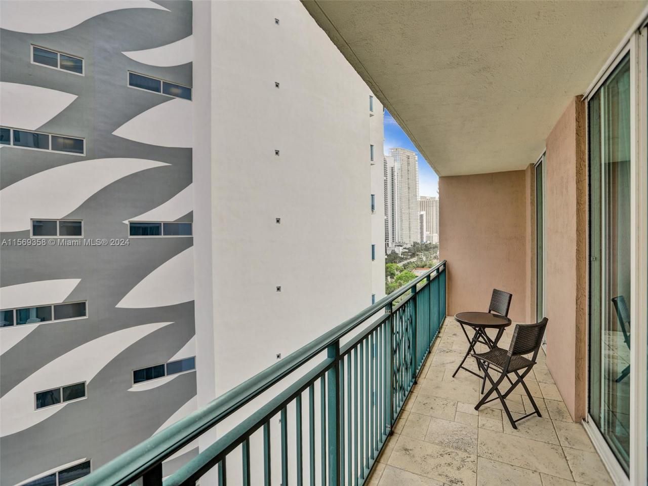 17555 Atlantic Blvd, Unit 1101, Sunny Isles Beach, FL 33160 Photo