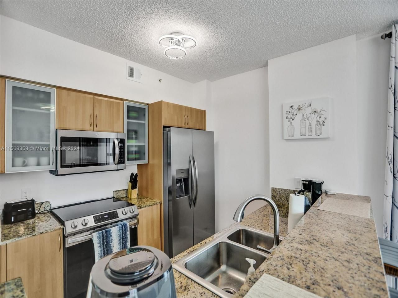 17555 Atlantic Blvd, Unit 1101, Sunny Isles Beach, FL 33160 Photo