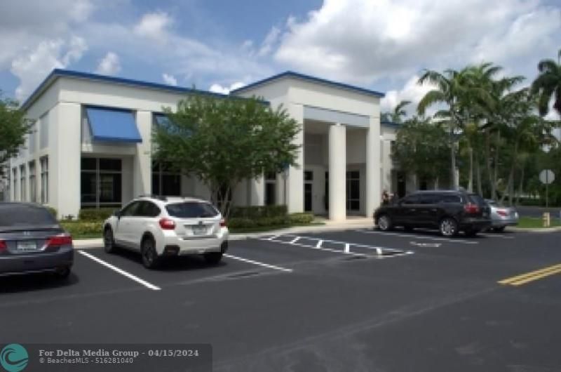 1411 Sawgrass Corporate Pkwy, Sunrise, FL 33323 Photo