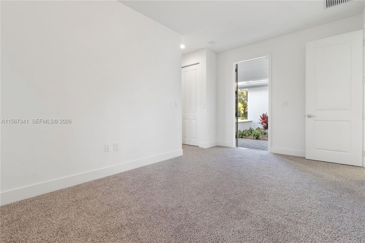 2391 SW 123rd Ter, Davie, FL 33325 Photo