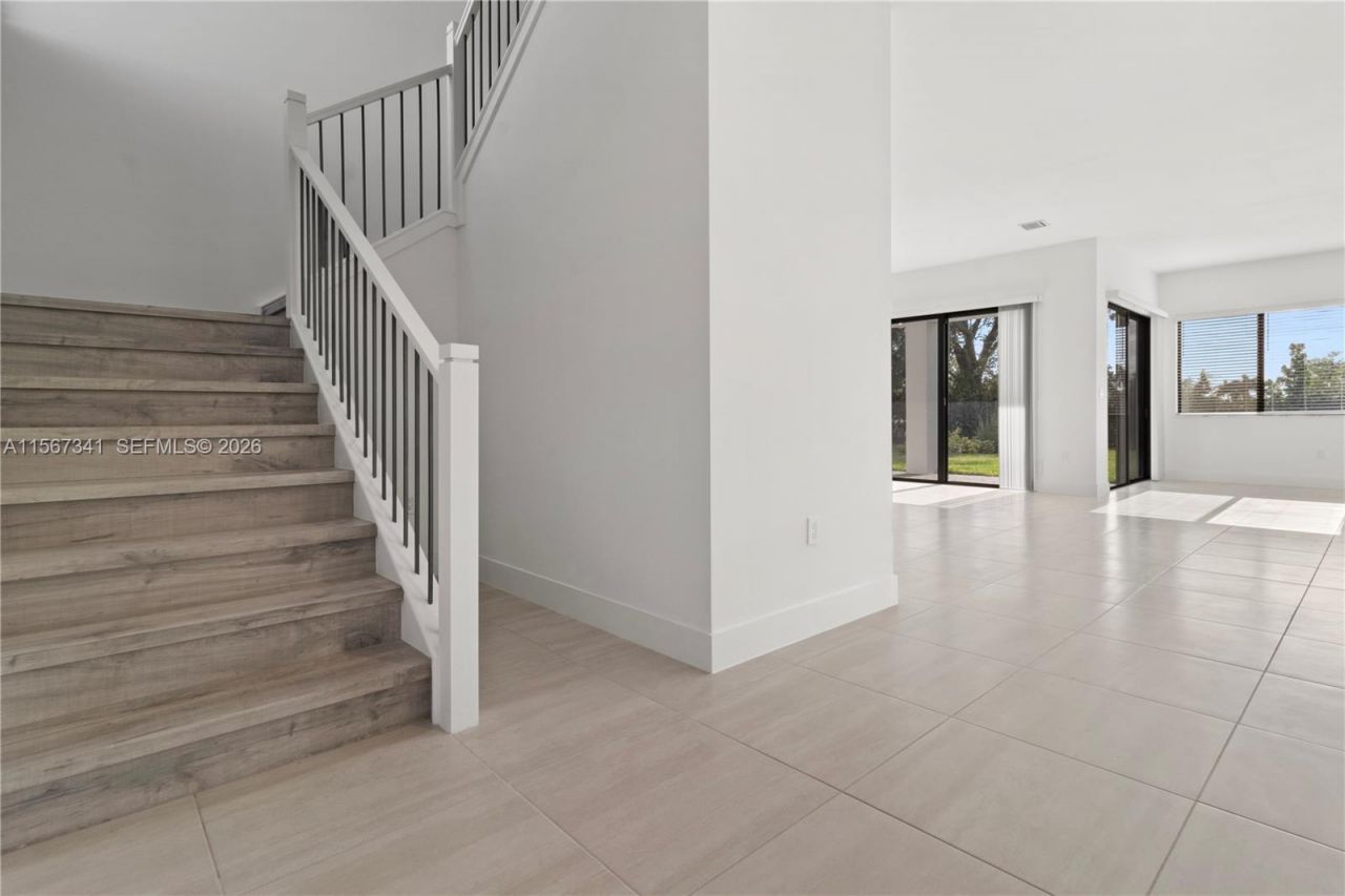 2391 SW 123rd Ter, Davie, FL 33325 Photo