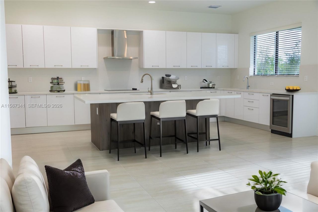 2391 SW 123rd Ter, Davie, FL 33325 Photo