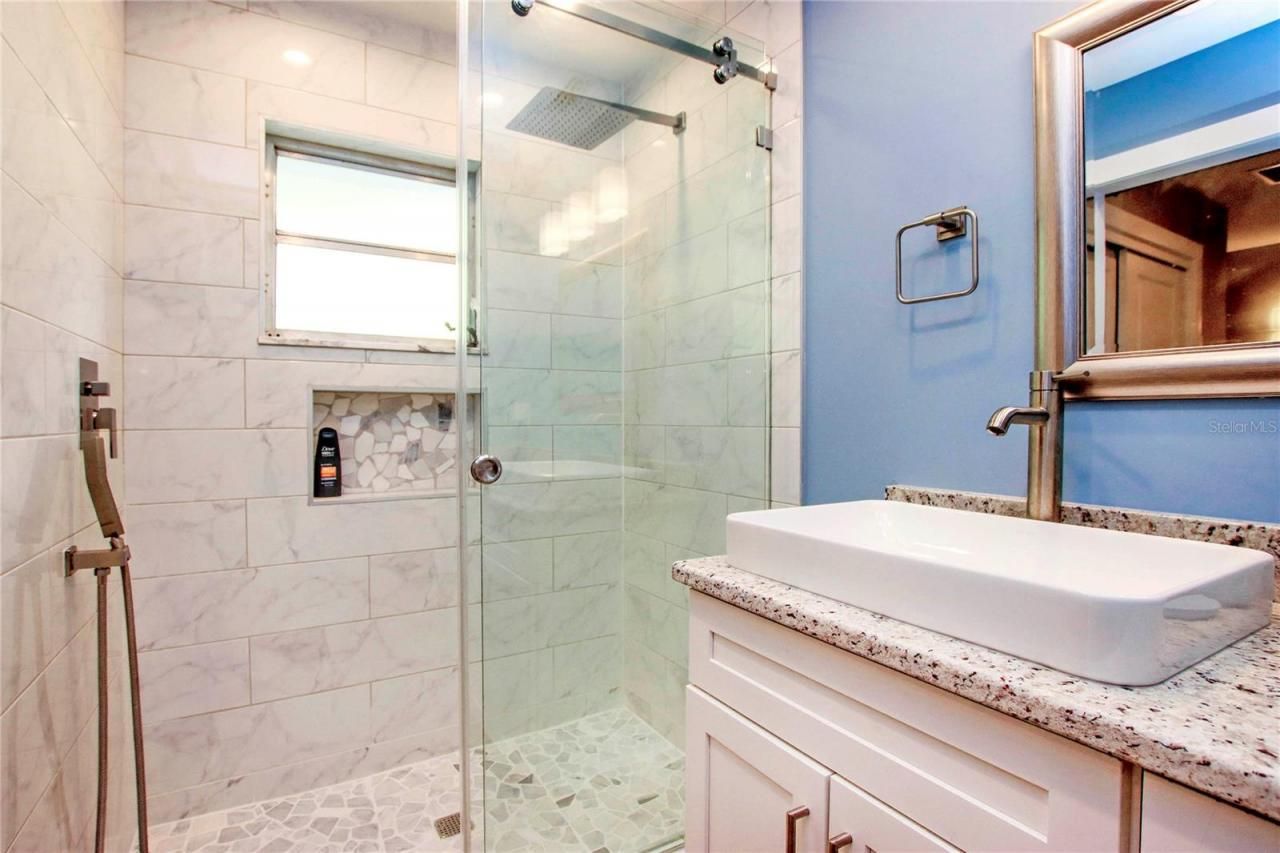 1057 Blue Heron Drive, Sanibel, FL 33957 Photo