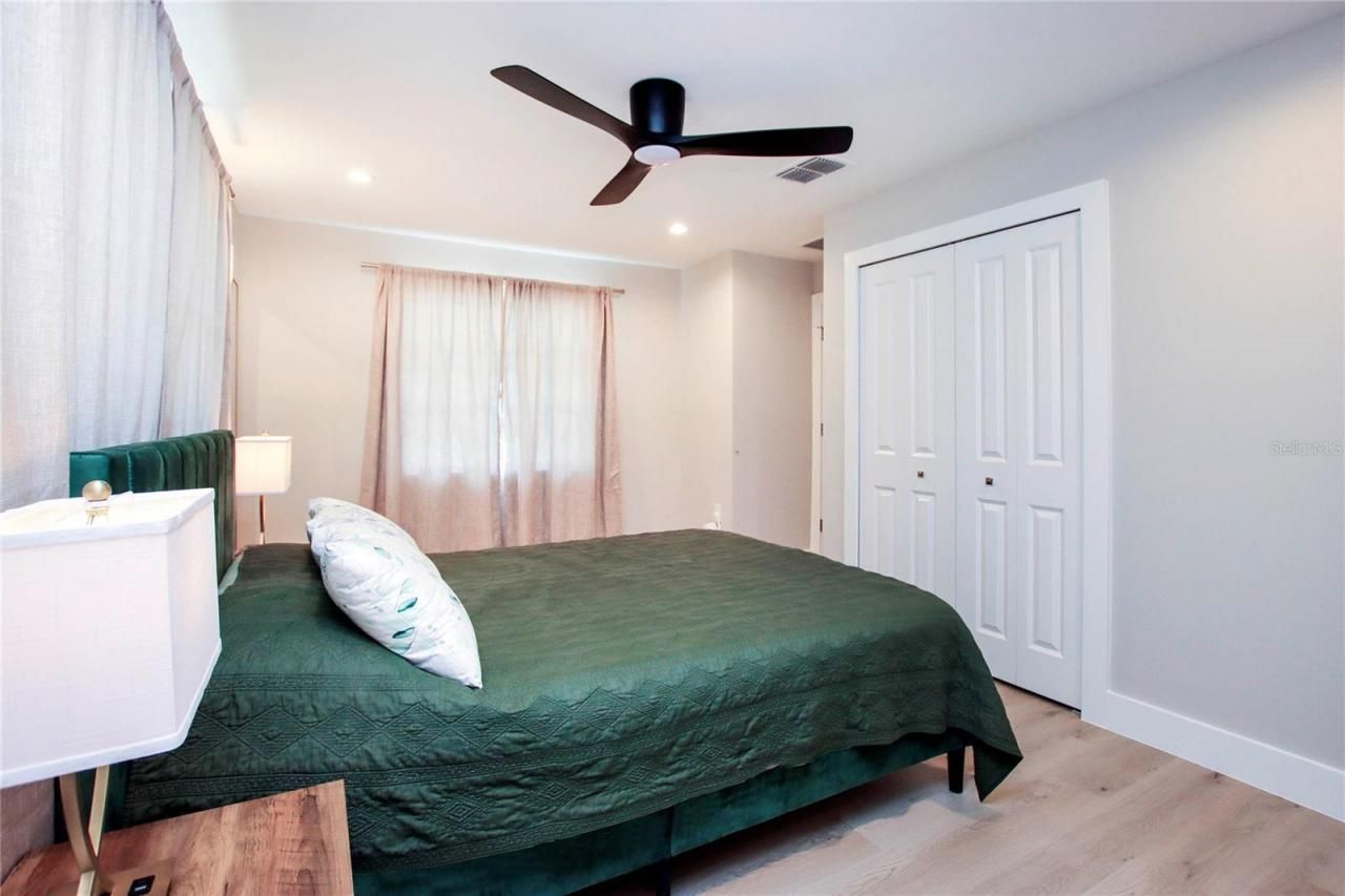 1057 Blue Heron Drive, Sanibel, FL 33957 Photo