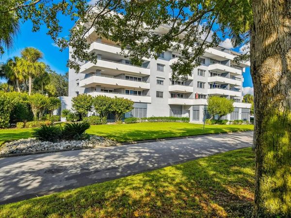 1000 RIVERSIDE DRIVE, Unit B104, PALMETTO, FL 34221