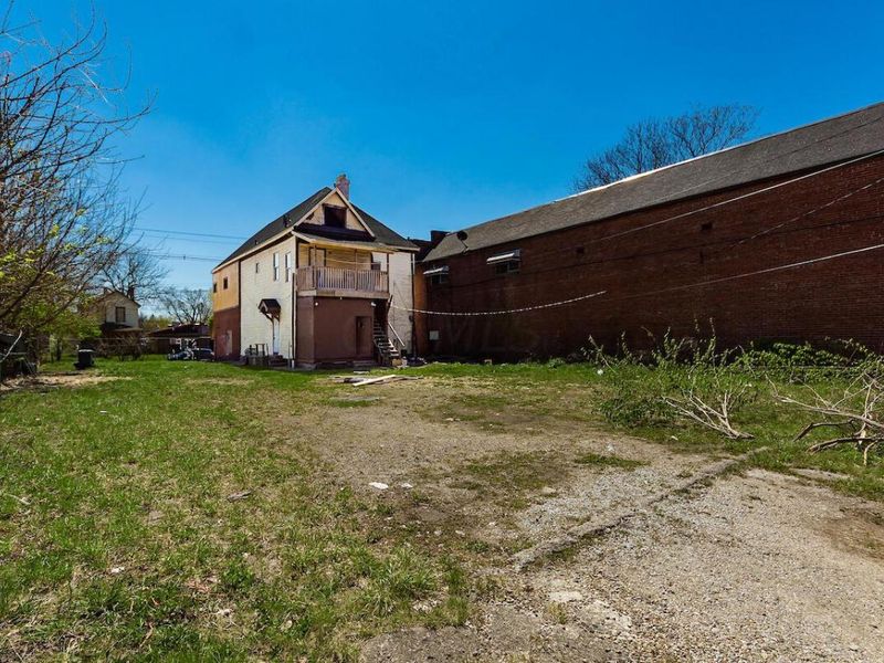 1068 E Livingston Avenue, Unit 1072, Columbus, OH 43205 Photo 43