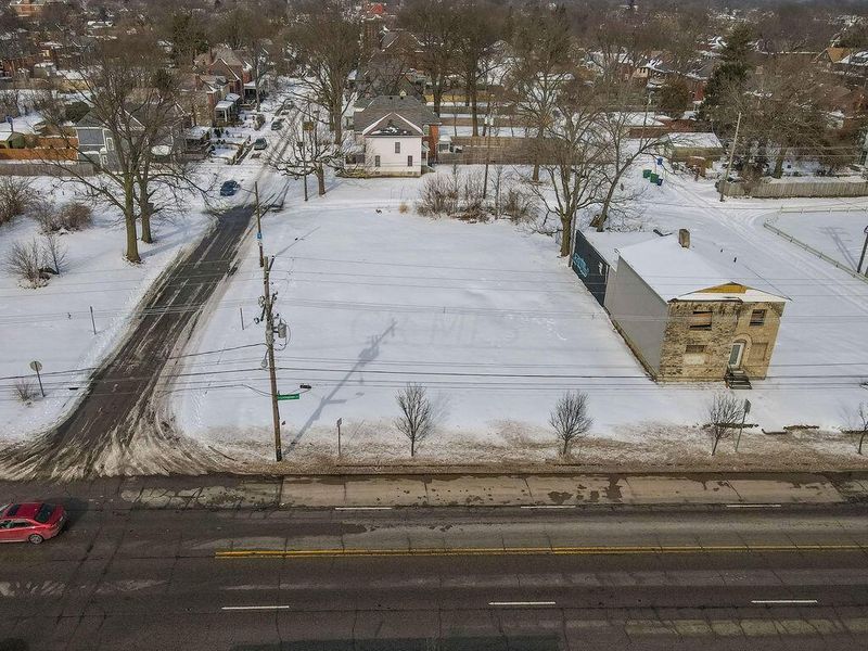 1068 E Livingston Avenue, Unit 1072, Columbus, OH 43205 Photo 51