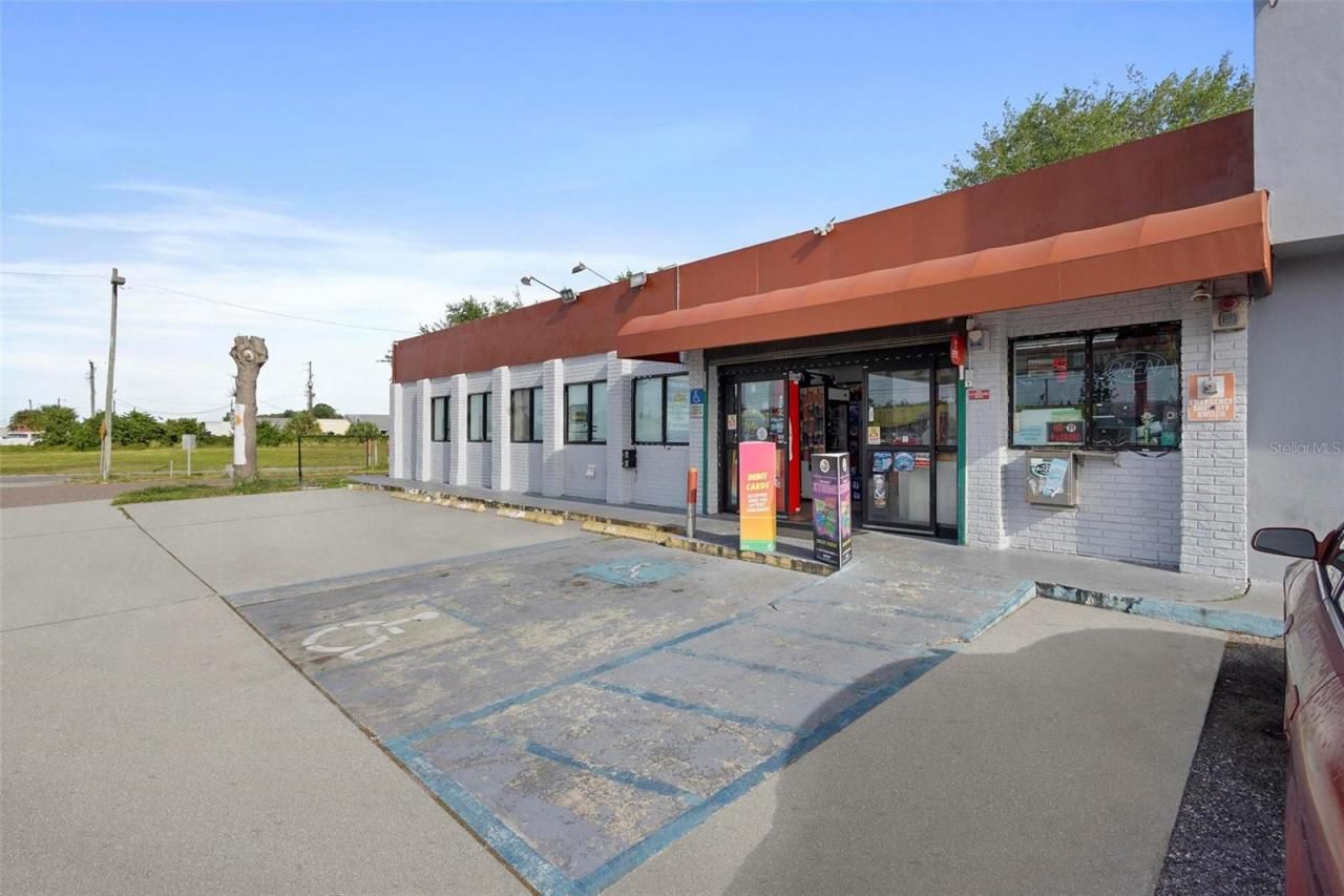 827 W Lancaster Road, Orlando, FL 32809 Photo