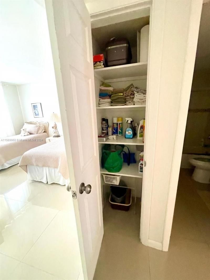 580 Egret Dr, Unit 308, Hallandale Beach, FL 33009 Photo