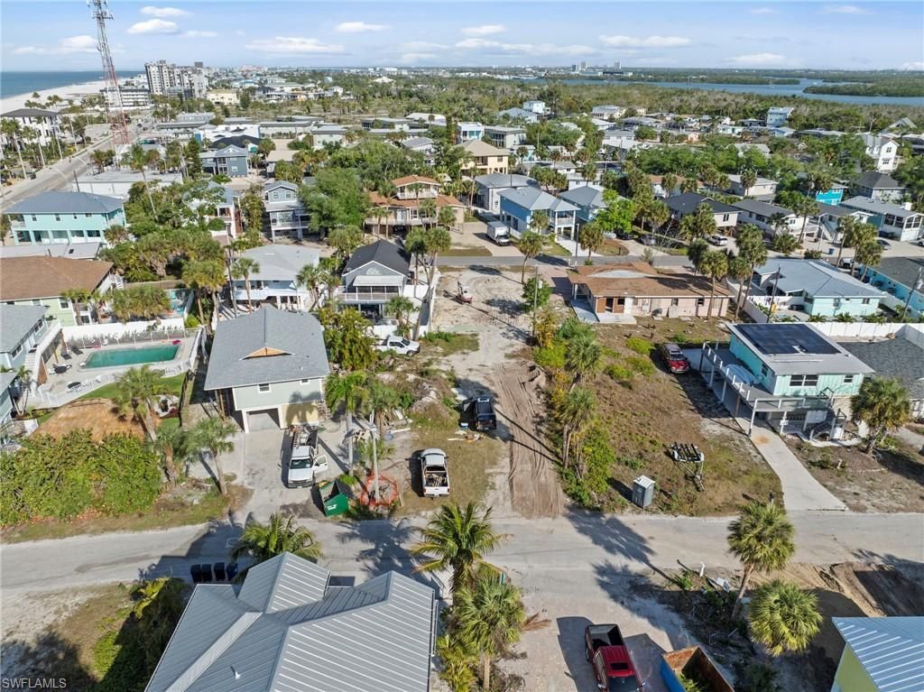 123-125 Washington Ave, Fort Myers Beach, FL 33931 Photo