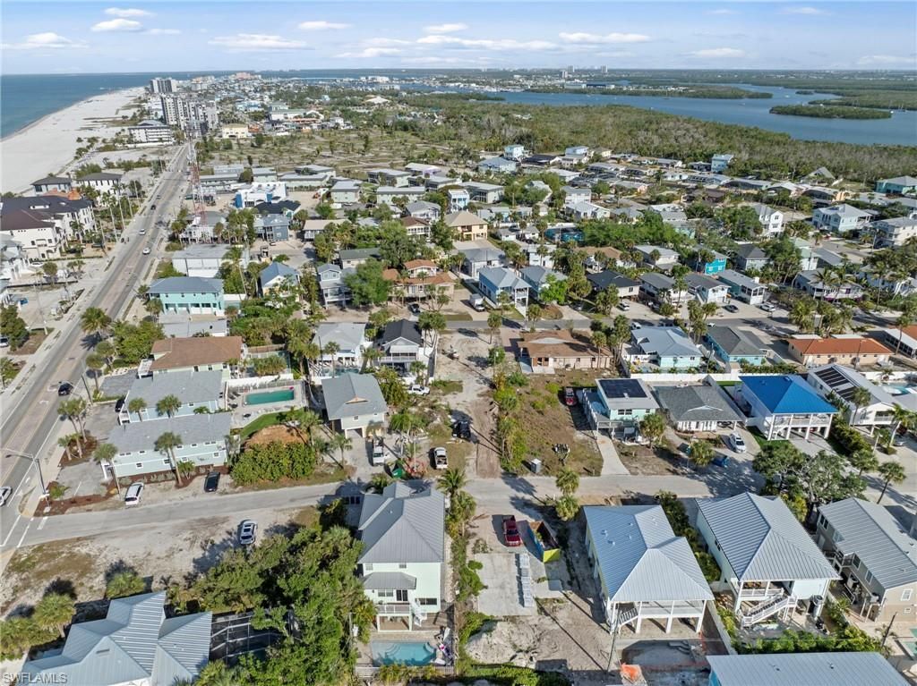 123-125 Washington Ave, Fort Myers Beach, FL 33931 Photo