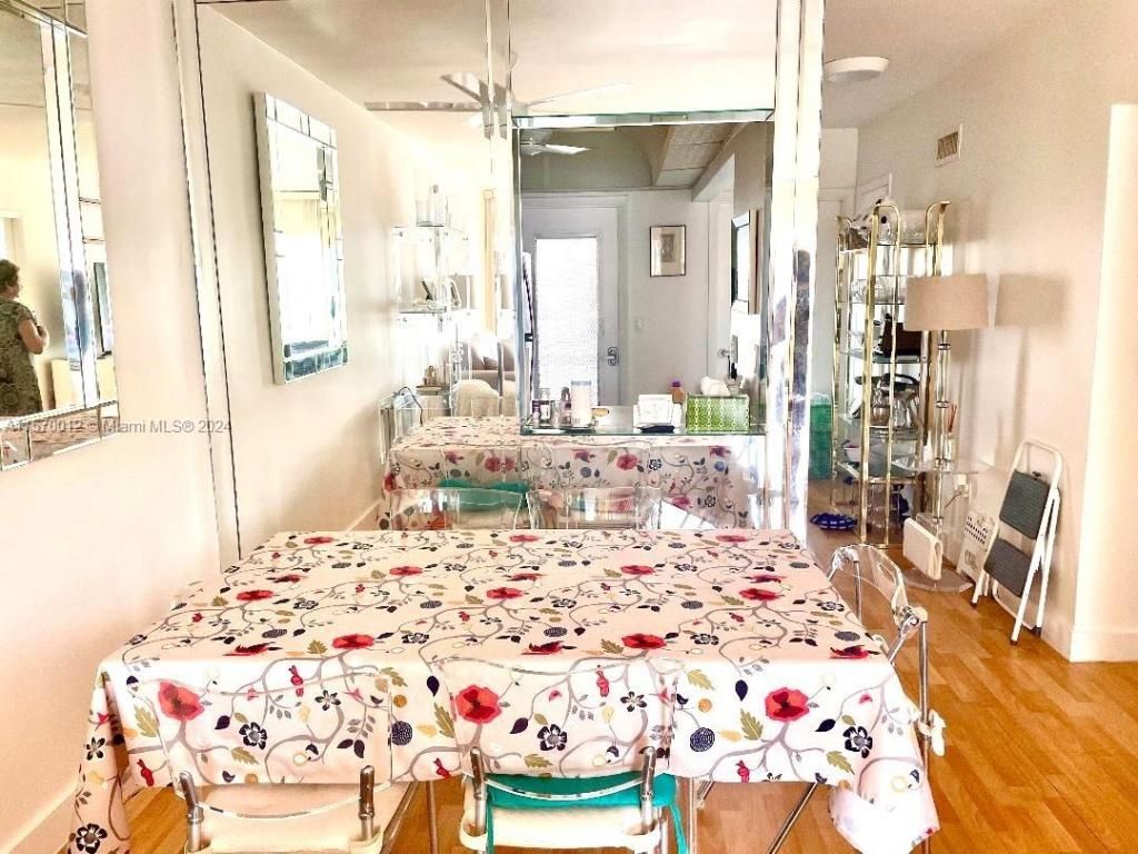465 Paradise Isle Blvd, Unit 101, Hallandale Beach, FL 33009 Photo
