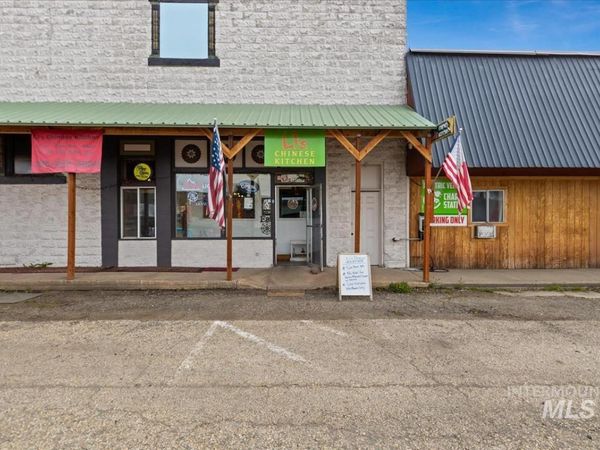 20 & 40 E Central Blvd, Cambridge, ID 83610