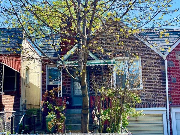 50-43 39 Street, Sunnyside, NY 11104