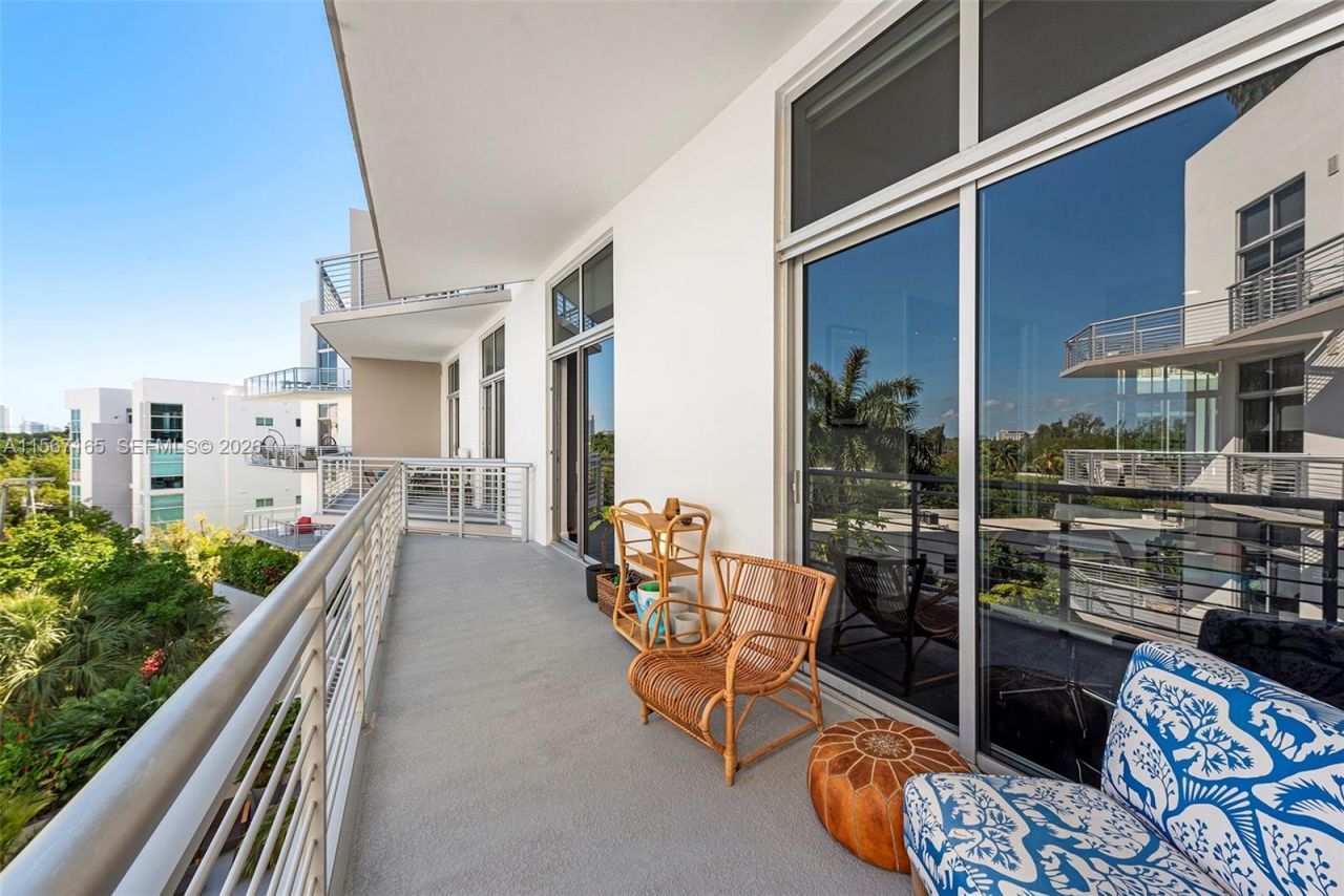 2001 Meridian Ave, Unit 517, Miami Beach, FL 33139 Photo