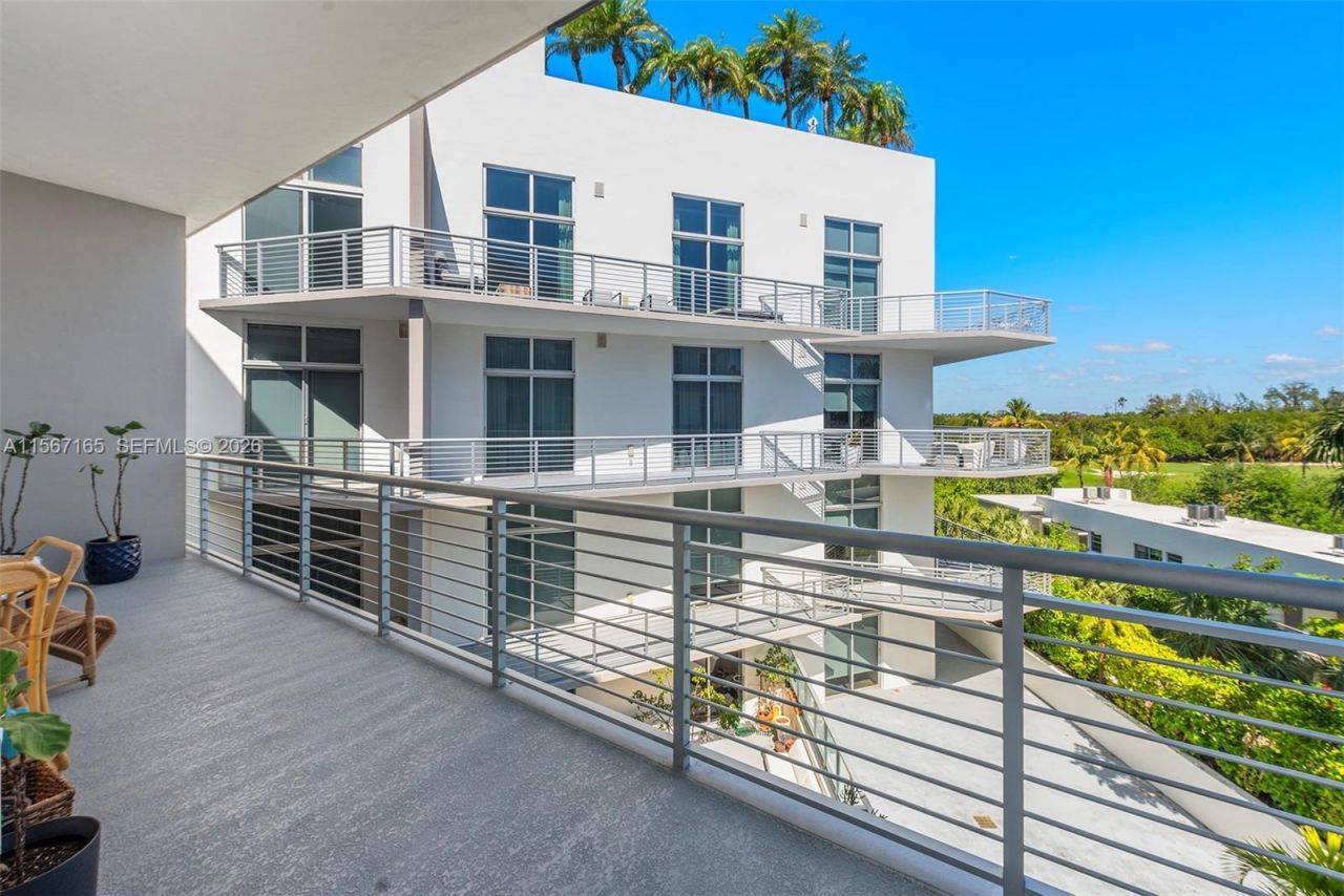 2001 Meridian Ave, Unit 517, Miami Beach, FL 33139 Photo