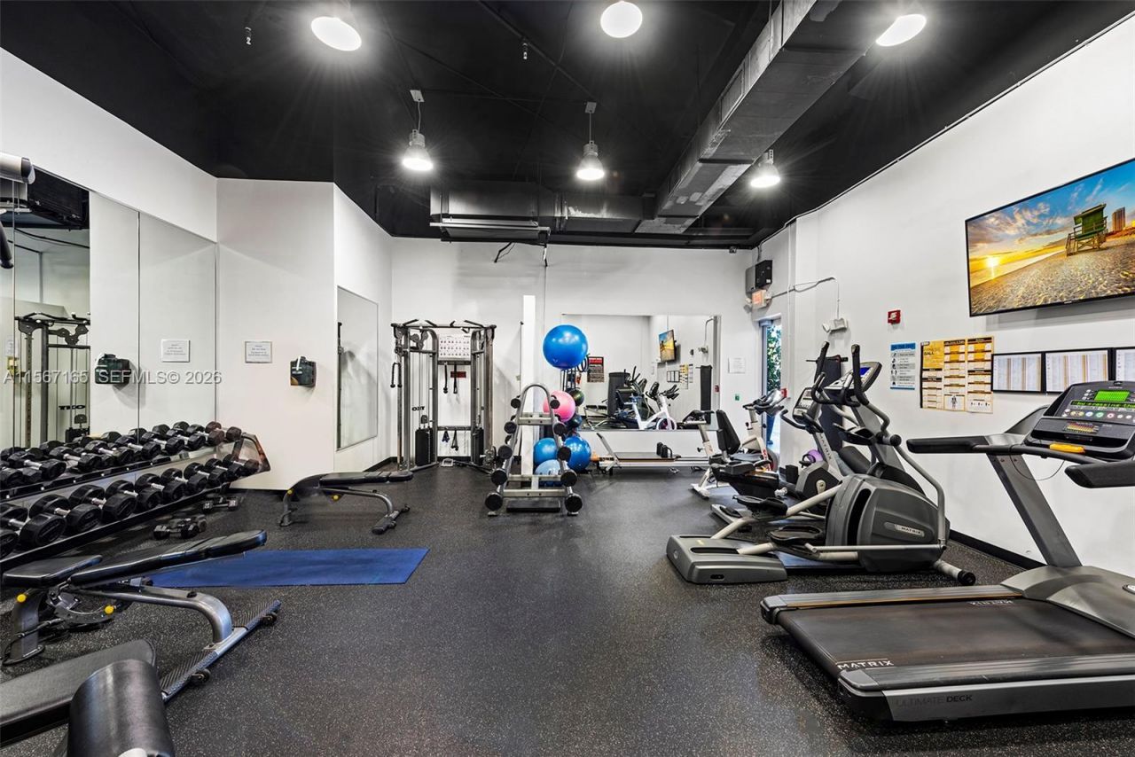 2001 Meridian Ave, Unit 517, Miami Beach, FL 33139 Photo