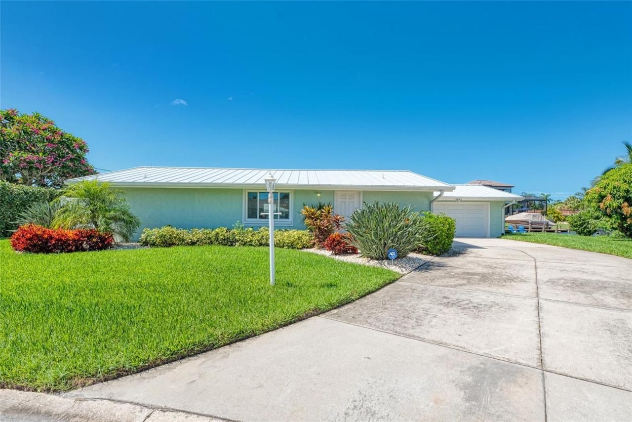 5577 Contento Drive, Sarasota, FL 34242 Photo