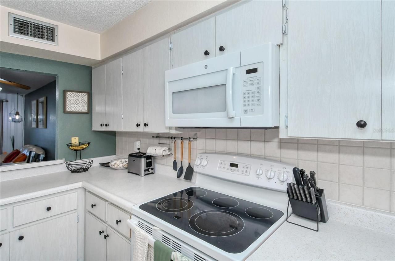 116 Vista Hermosa Circle, Unit 308C, Sarasota, FL 34242 Photo