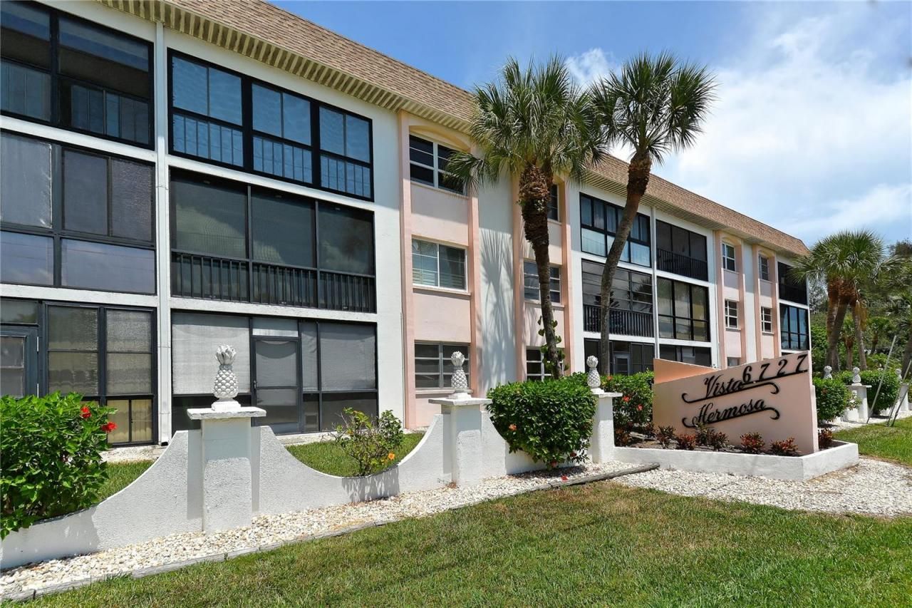 116 Vista Hermosa Circle, Unit 308C, Sarasota, FL 34242 Photo