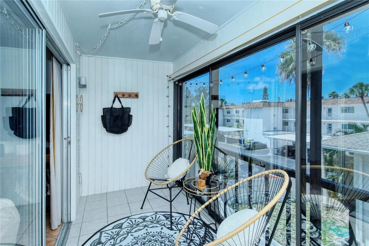 116 Vista Hermosa Circle, Unit 308C, Sarasota, FL 34242 Photo