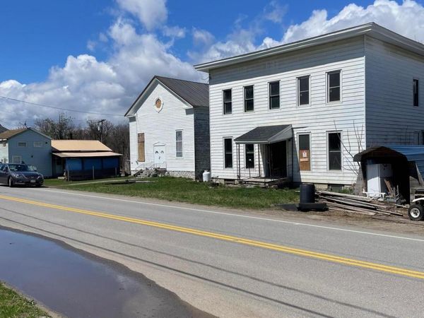 124 County Highway 140, Ephratah, NY 13452