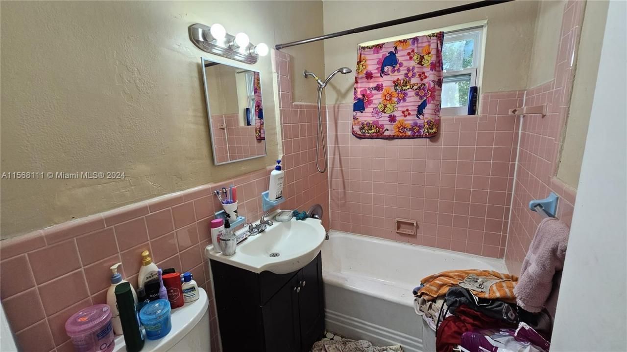 3451 NW 2nd St, Lauderhill, FL 33311 Photo